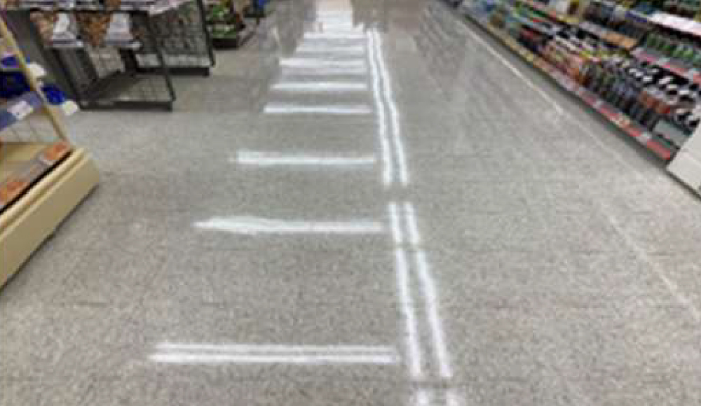 マツモトキヨシ店舗内床